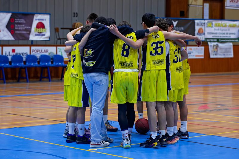 Equipa Stella Maris em timeout
